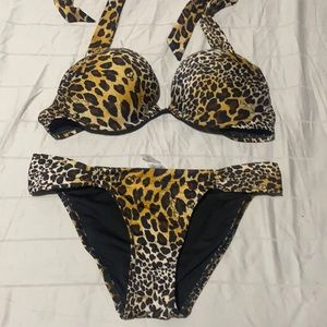 Victoria secret 32b -xs